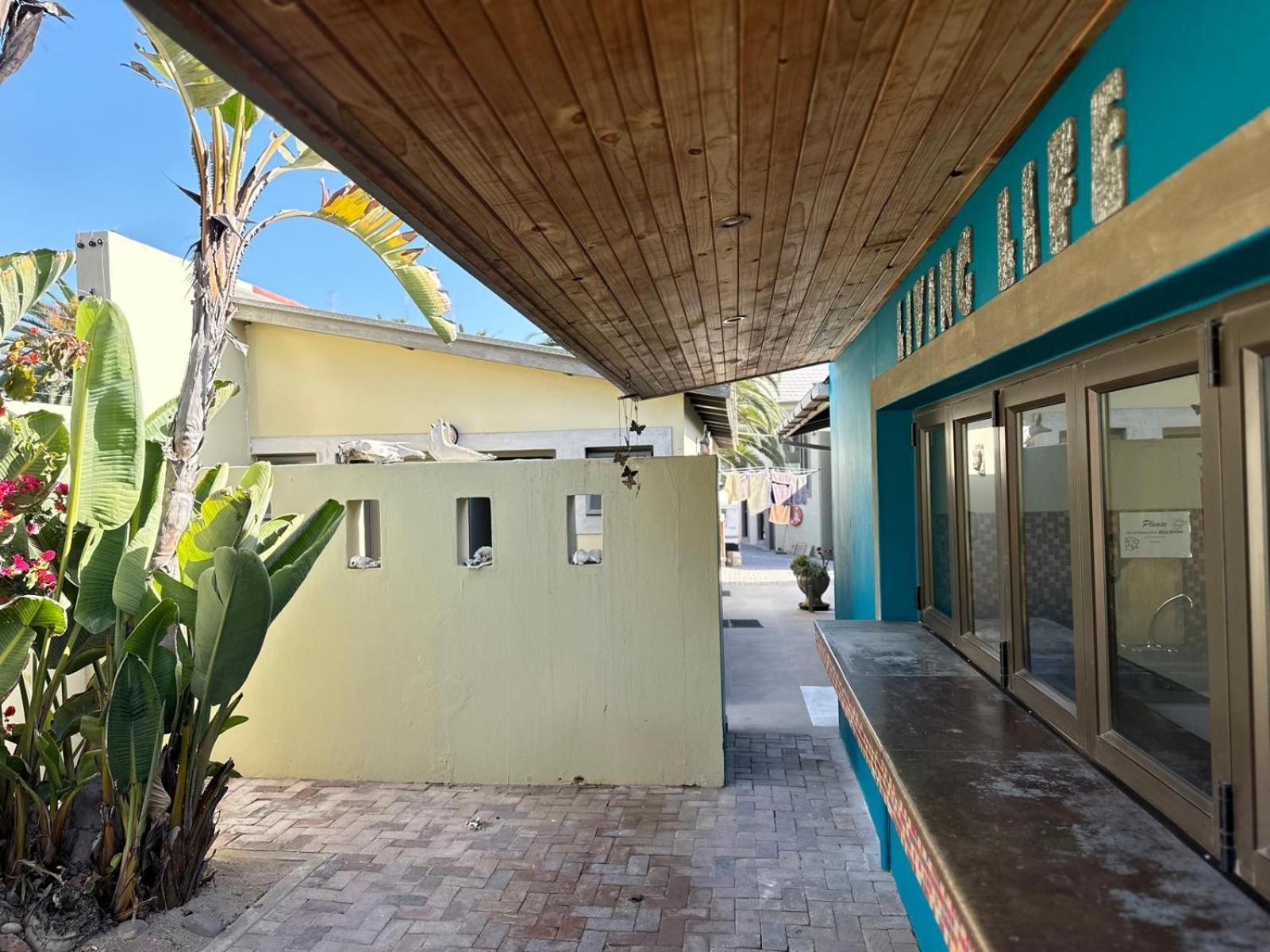 Skeleton Beach Backpackers Swakopmund Exterior foto